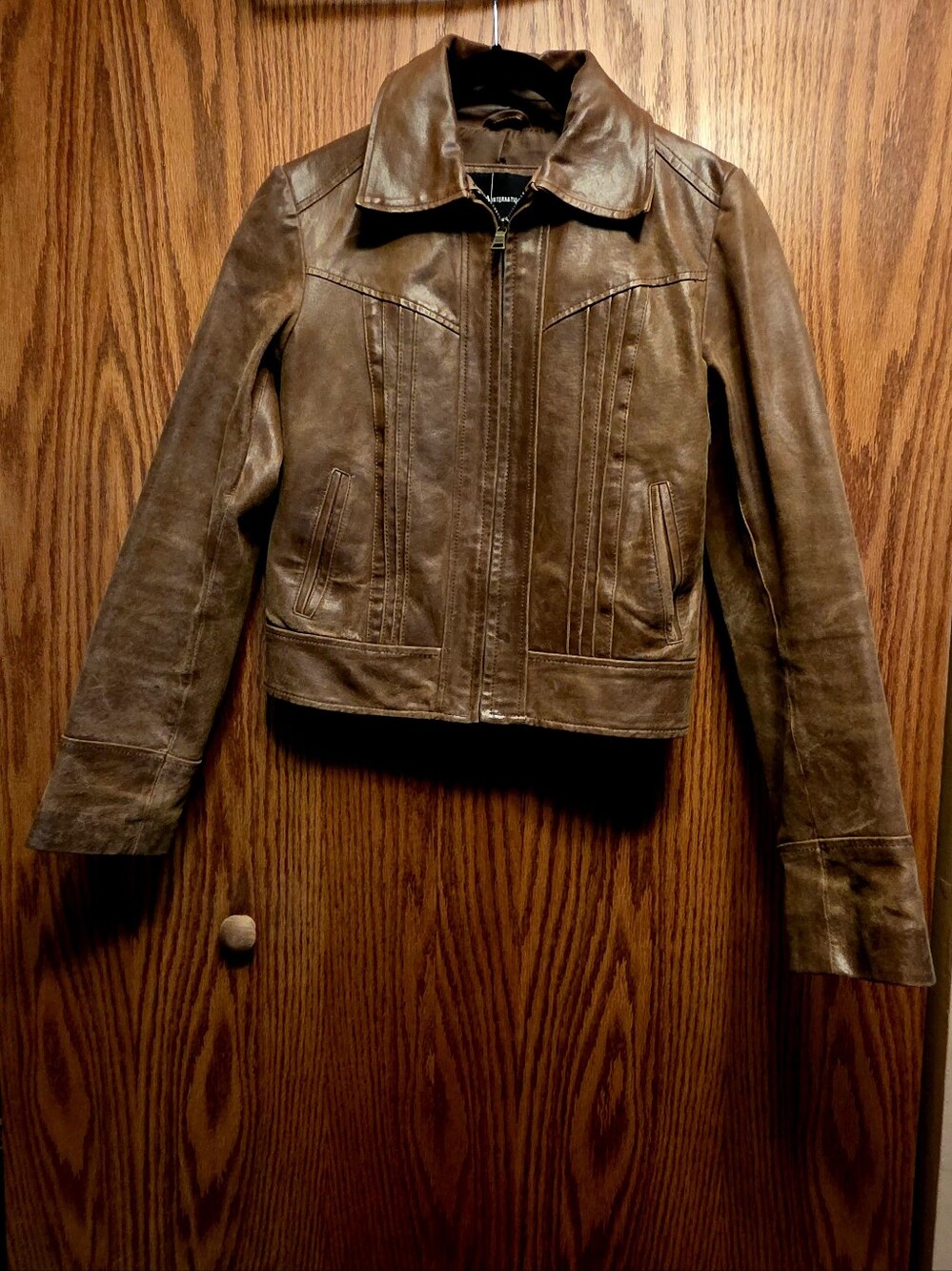 Vintage Moda International Women's Brown Leather Zip Jacket
